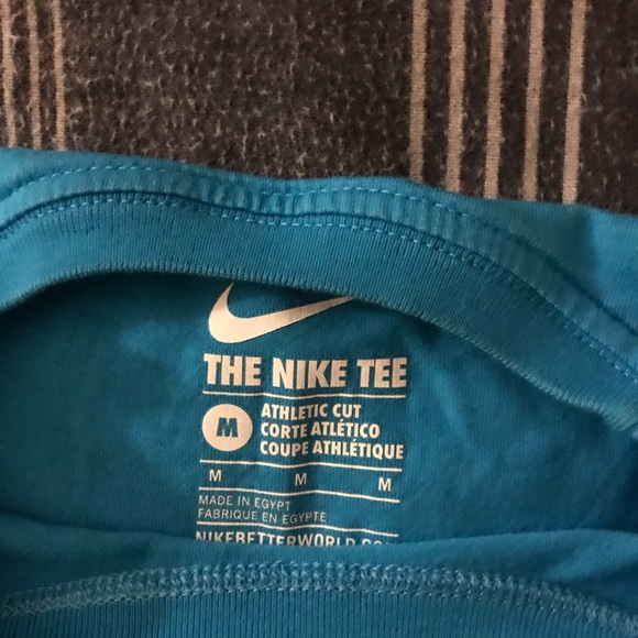 Nike summer tee - Picture 2 of 2